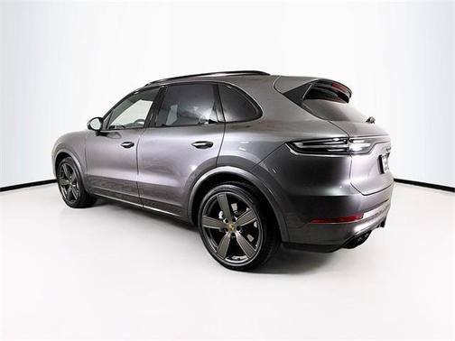 2021 Porsche Cayenne Turbo