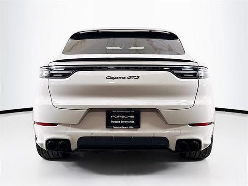 2021 Porsche Cayenne GTS