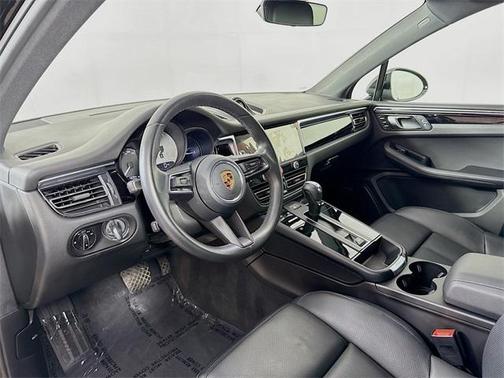 2023 Porsche Macan S
