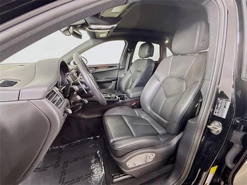 2023 Porsche Macan S