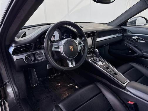 2013 Porsche 911 Carrera 4S