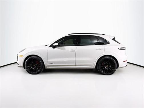 2021 Porsche Cayenne GTS
