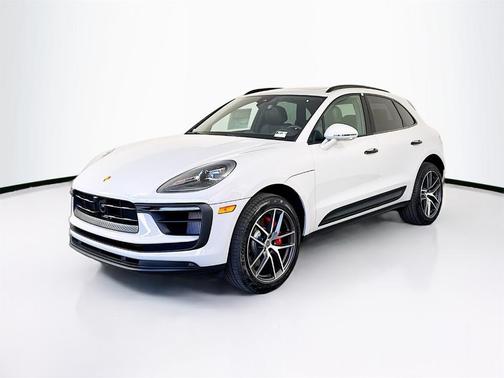 2025 Porsche Macan S