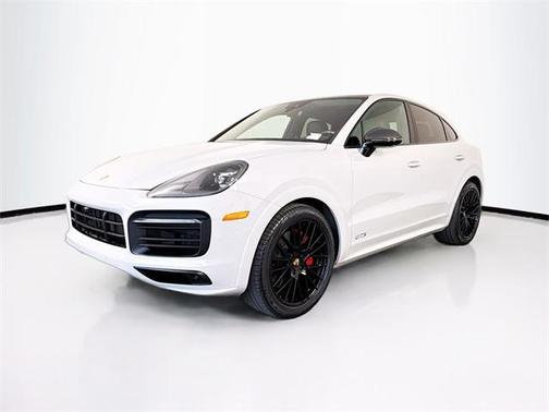 2022 Porsche Cayenne GTS