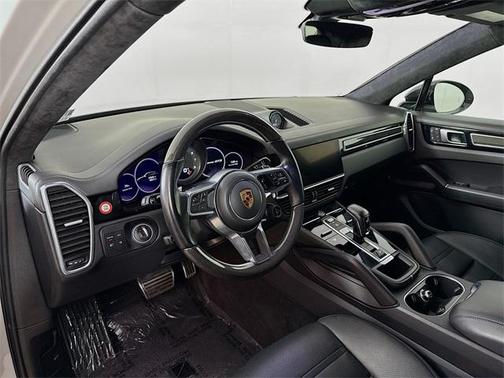 2022 Porsche Cayenne GTS