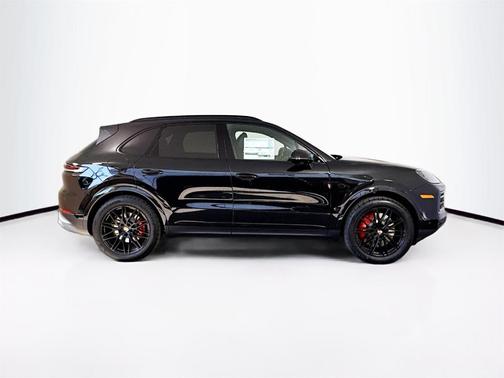 2026 Porsche Cayenne S