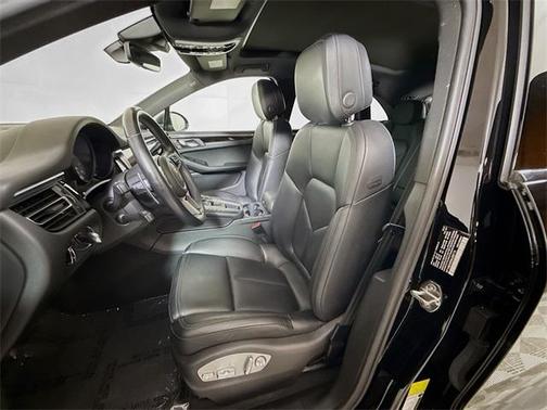 2021 Porsche Macan S