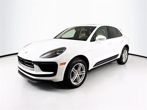 2025 Porsche Macan T