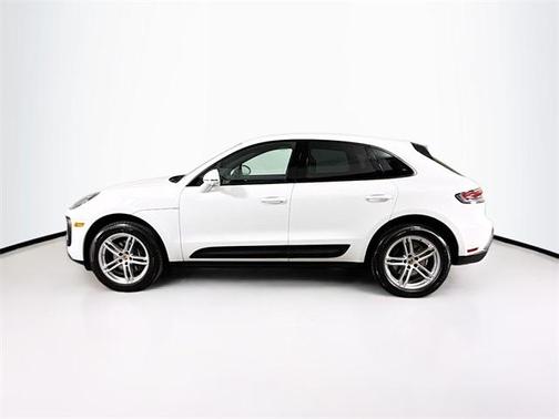 2025 Porsche Macan T