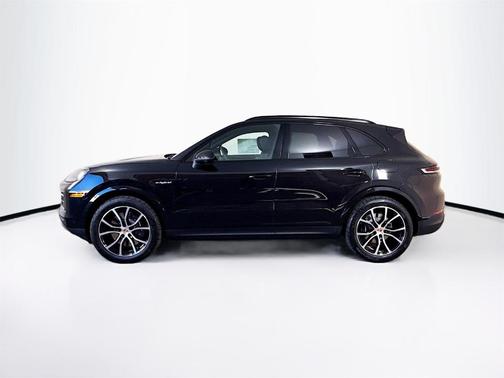 2026 Porsche Cayenne AWD