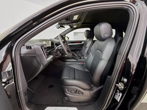 2026 Porsche Cayenne AWD