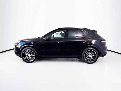 2026 Porsche Cayenne AWD