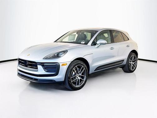 2026 Porsche Macan Base