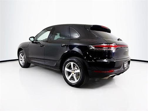 2021 Porsche Macan Base