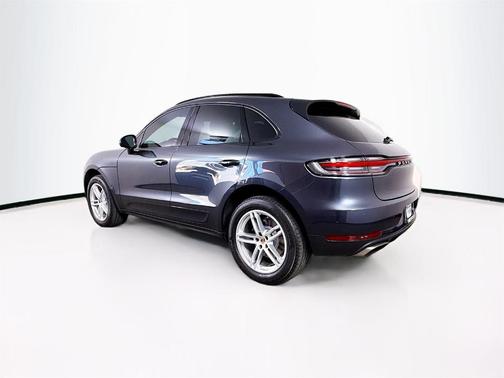 2021 Porsche Macan Base
