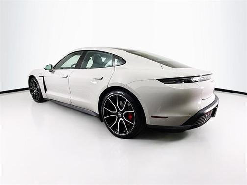 2022 Porsche Taycan 4S
