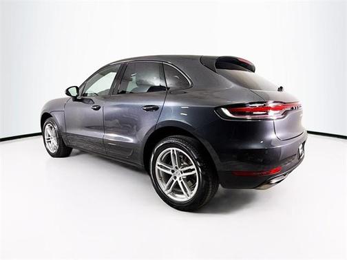 2021 Porsche Macan Base