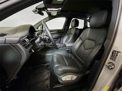 2023 Porsche Macan