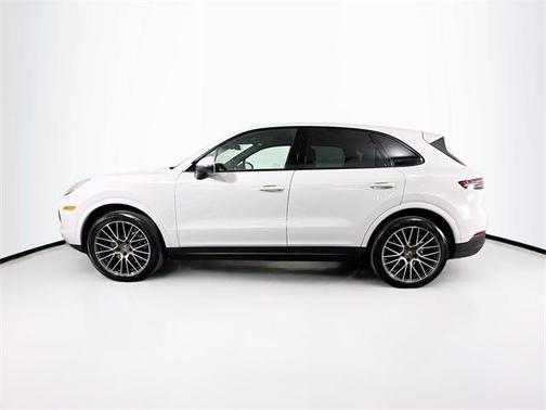 2022 Porsche Cayenne