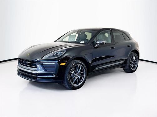 2025 Porsche Macan T
