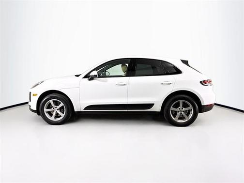 2020 Porsche Macan Base