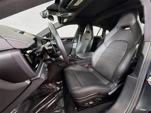 2024 Porsche Panamera Base