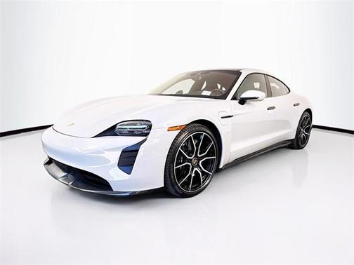 2022 Porsche Taycan Turbo S