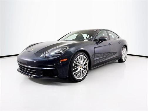 2020 Porsche Panamera 4