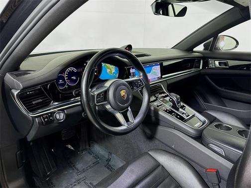 2020 Porsche Panamera 4
