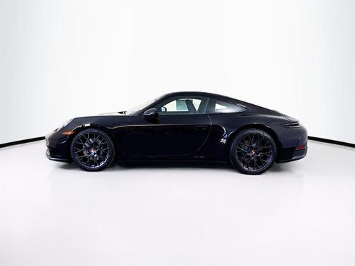 2026 Porsche 911 Carrera