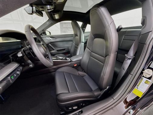 2026 Porsche 911 Carrera