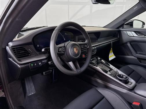 2026 Porsche 911 Carrera
