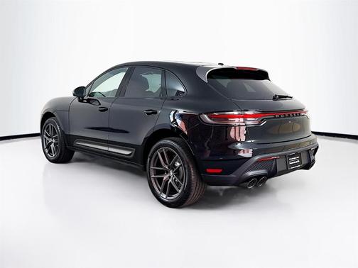 2025 Porsche Macan T