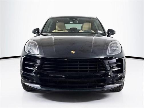 2020 Porsche Macan Base