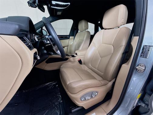 2021 Porsche Macan S