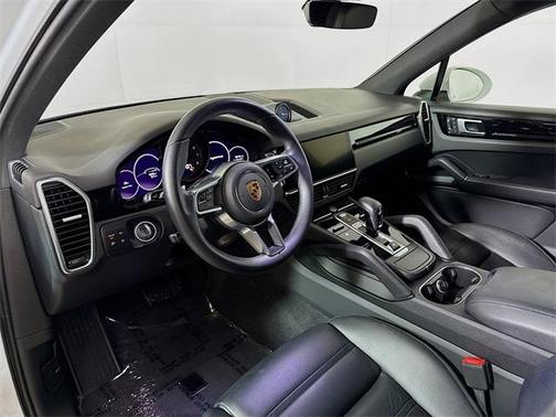 2022 Porsche Cayenne