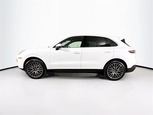 2022 Porsche Cayenne