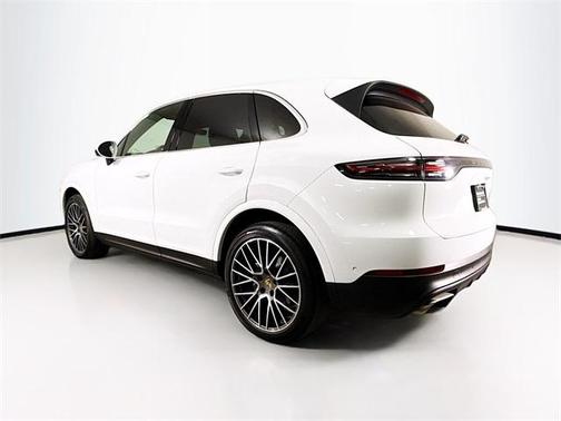 2022 Porsche Cayenne