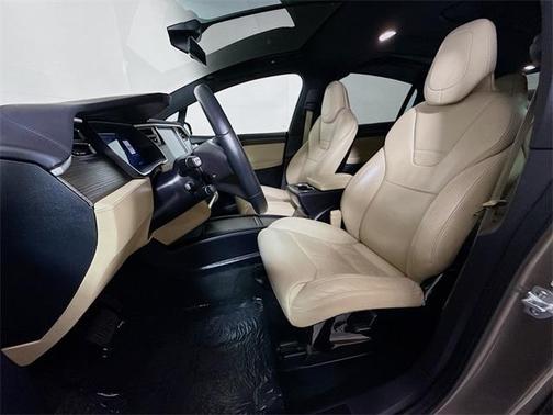 2016 Tesla Model X 75D