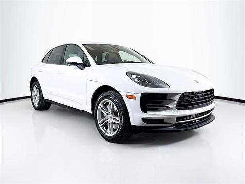2021 Porsche Macan Base