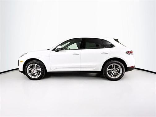 2021 Porsche Macan Base