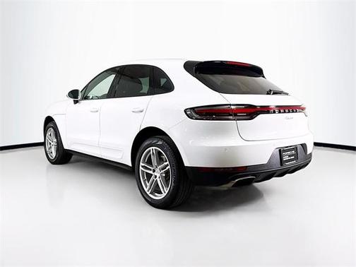 2021 Porsche Macan Base