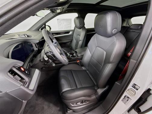 2026 Porsche Cayenne S