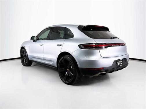 2020 Porsche Macan Base
