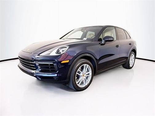 2022 Porsche Cayenne Base (Tiptronic)