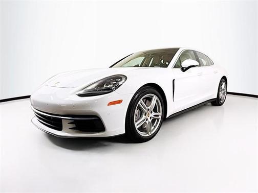 2020 Porsche Panamera 4