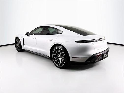 2022 Porsche Taycan Base