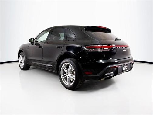 2023 Porsche Macan