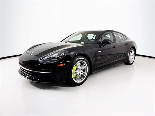 2018 Porsche Panamera E-Hybrid 4