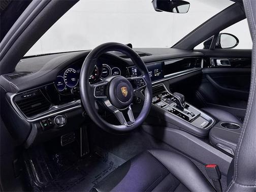 2018 Porsche Panamera E-Hybrid 4